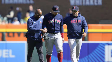 Red Sox's hottest hitter Adam Duvall suffers broken wrist after diving play  goes awry