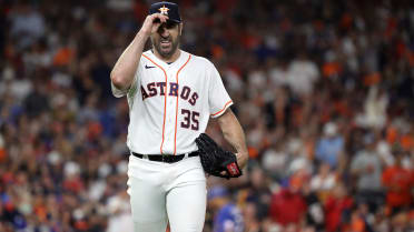 MLB - He's back! Justin Verlander has reportedly been traded to the Astros,  per MLB.com's Mark Feinsand.