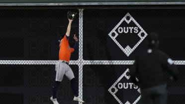 I think I owe him more than a dinner' - Ryan Pressly talks about the  amazing catch that Chas McCormick made in the ninth inning