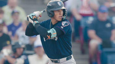 mlb.com - Rob Terranova - 'His uniform doesn't fit the same as it used to': Changes to body, stance have Lombard on doorstep of Bronx