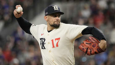 Rangers' Nathan Eovaldi dominates Yankees