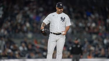 Yankees' Cortes injures groin, exits after allowing game-tying HR