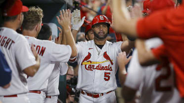 WATCH: Cardinals' Albert Pujols crushes career home run No. 698 vs