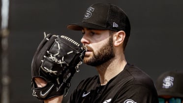 Lucas Giolito's transformation grows more incredible with a no