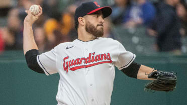 Guardians add Aaron Civale, Cody Morris to ALDS roster; Nick