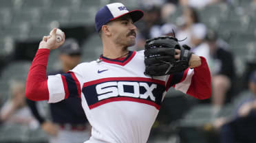 47 years ago today, the White Sox took the field wearing these gorgeous  uniforms : r/baseball