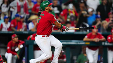 Isaac Paredes LAUNCHES this ball over the left field wall for Team Mexico!  