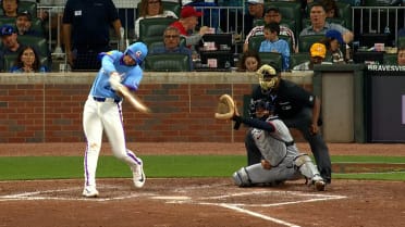 Matt Olson's two-run go-ahead homer (4)