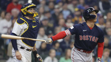 Red Sox's Masataka Yoshida hits first MLB home run vs. Pirates 