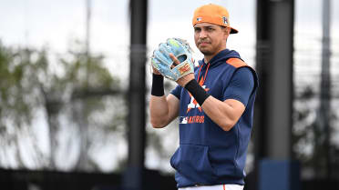 Astros position battles to watch in Spring Training 2025