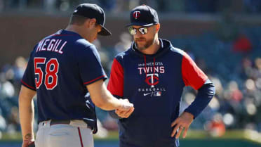 Rocco Baldelli's cap adds fuel to Twins-Saints affiliation reports