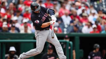 Mike Zunino mashes, Guardians bullpen locks it down in 6-5 win