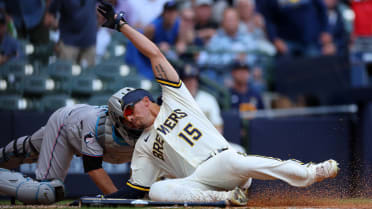 Tyrone Taylor homers in Brewers' Wild Card Series Game 1 loss