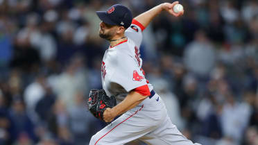 Bethel's Matt Barnes adjusting well to new role as Boston Red Sox closer:  'It's awesome