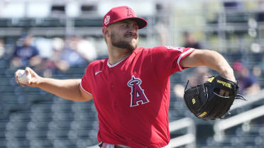 Angels' Jared Walsh might need surgery for thoracic outlet syndrome –  Orange County Register