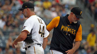 More errors hurt Pirates in loss