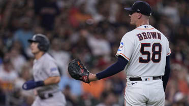Astros lose no-hitter in 9th inning in win vs. A's