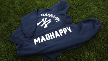 Yankee Stadium 4/25 限定配布 ヤンキース ホッケージャージ ojuoqwmrl1otr2vctya2.jpg