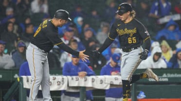 Pirates Struggles Continue in 14-4 Memorial Day Loss to Giants