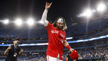 Blue Jays' Bo Bichette scare a reminder just how healthy this team has been