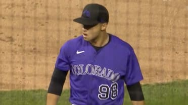 Rockies select right-hander Gabriel Hughes with No. 10 overall