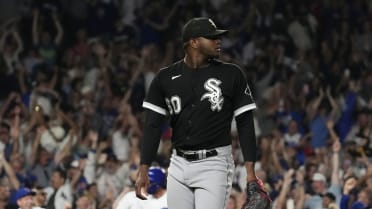 A closer is born: How Santos secured key relief role with White Sox