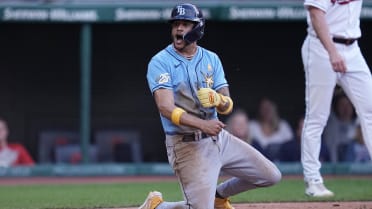 World Series Game 4 walkoff: Rays win stunner as stumbling Randy Arozarena  scores on two Dodger errors - DraftKings Network