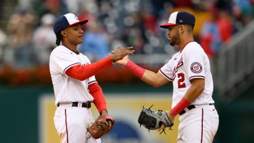 Nationals' Luis Garcia becomes first player born in 2000s to hit MLB home  run 