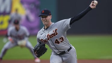 Detroit Tigers looked thrown off by strangest thing ever at a ballpark