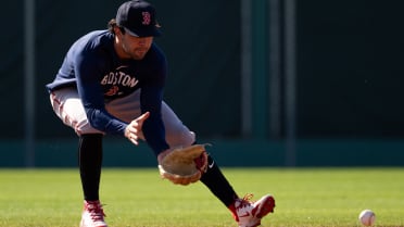 Former top prospect Mayer prepared to battle for job