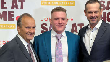 Joe Torre hosts 17th annual Safe At Home gala