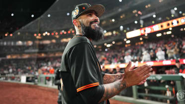 SF Giants sign Sergio Romo to a milb deal for farewell appearance