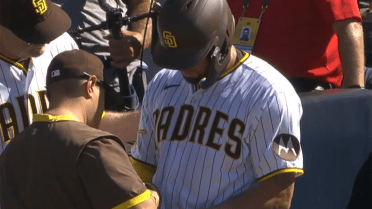 Gary Sánchez injury: Padres catcher suffers fractured wrist as San Diego's  postseason hopes fade away 