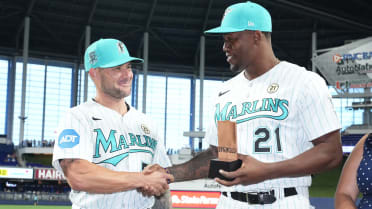MLB Free Agency: Marlins, Braves “intensifying talks” with Jorge Soler -  Fish Stripes