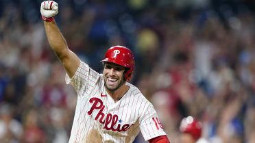 Phillies snap 5-game skid as Vierling's walk-off hit in 10th caps