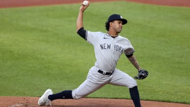 New York Yankees pitcher Deivi Garcia (83) during a spring training  baseball game against the Atlanta Braves on February 26, 2023 at George M.  Steinbrenner Field in Tampa, Florida. (Mike Janes/Four Seam