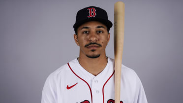 Y-D Alumnus, David Hamilton, Makes Debut With Boston Red Sox