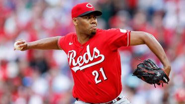 Pitcher Hunter Greene signs $53M deal with Cincinnati Reds 