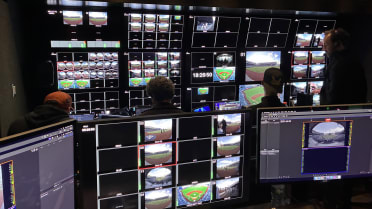 mlb.com - Bryan Hoch - Apple Immersive makes futuristic debut during Red Sox-Yanks broadcast