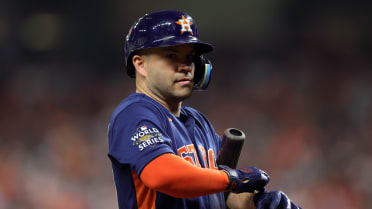 Jose Altuve fell in love with the long ball. He has a new approach for 2022.