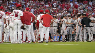 Benches clear after another Met plunked in loss to Cards