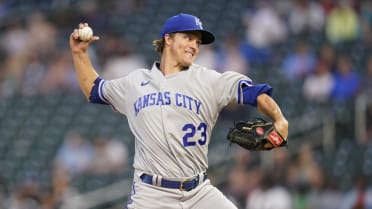MLB Stats on X: Zack Greinke had one of the best seasons in @Royals  history when he won Cy Young in 2009.  / X