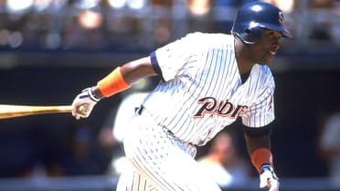 4 MLB Players Who Hit 400 Homers and Won't Make the Hall of Fame