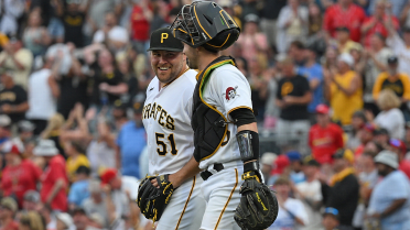 Ortiz does his part, but the bullpen bullpens, and the Cubs win 8-3 - Bucs  Dugout