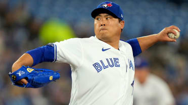 Blue Jays' Hyun Jin Ryu expected to be ready for next start after taking  liner to knee