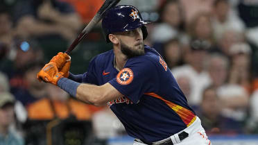 Houston Astros' Jeremy Peña and David Hensley were guests of honor at  Rockets-Clippers game - ABC13 Houston