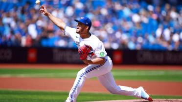 Jose Berrios expects butterflies ahead of start in Blue Jays home