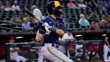 Christian Yelich 05/05/19 Game-Used Navy Ball & Glove Jersey - 15th HR  (2-Run HR to Third Deck)