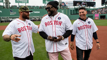 Red Sox Hang 'Boston Strong' No. 617 Jersey in Dugout During