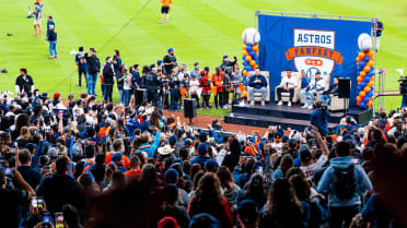 WHATABURGER, ASTROS TEAMING UP FOR FAN FEST SATURDAY IN BRENHAM 